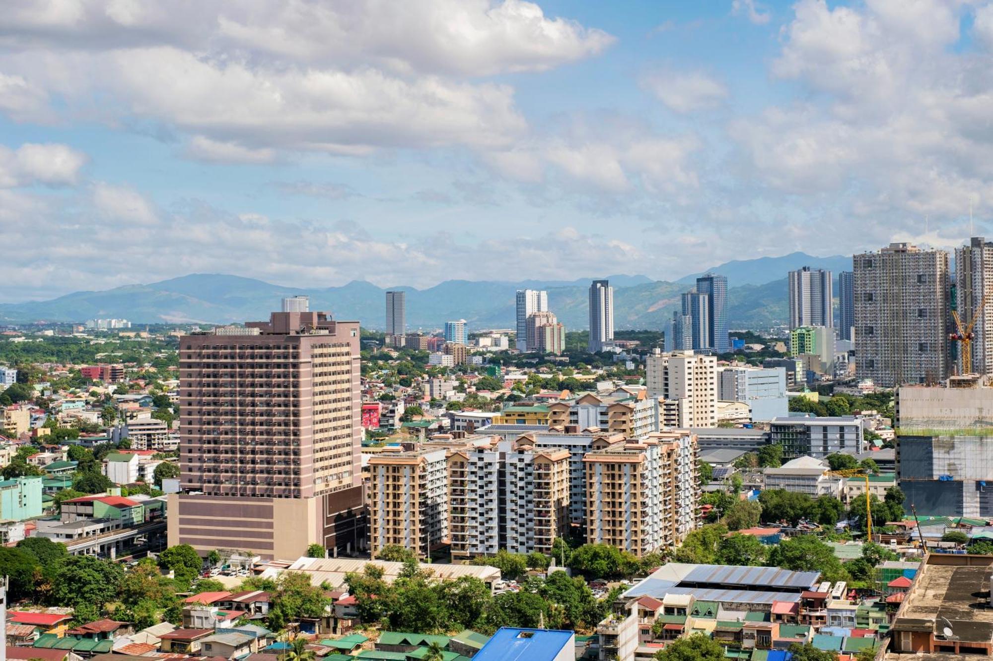 Manhattan Heights Modern Studio Cubao Exterior photo